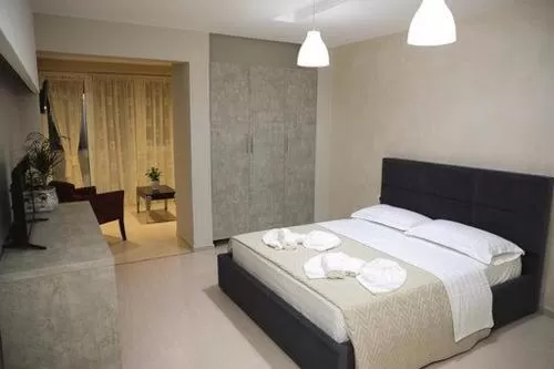 Miki 10 - Family 8.jpg